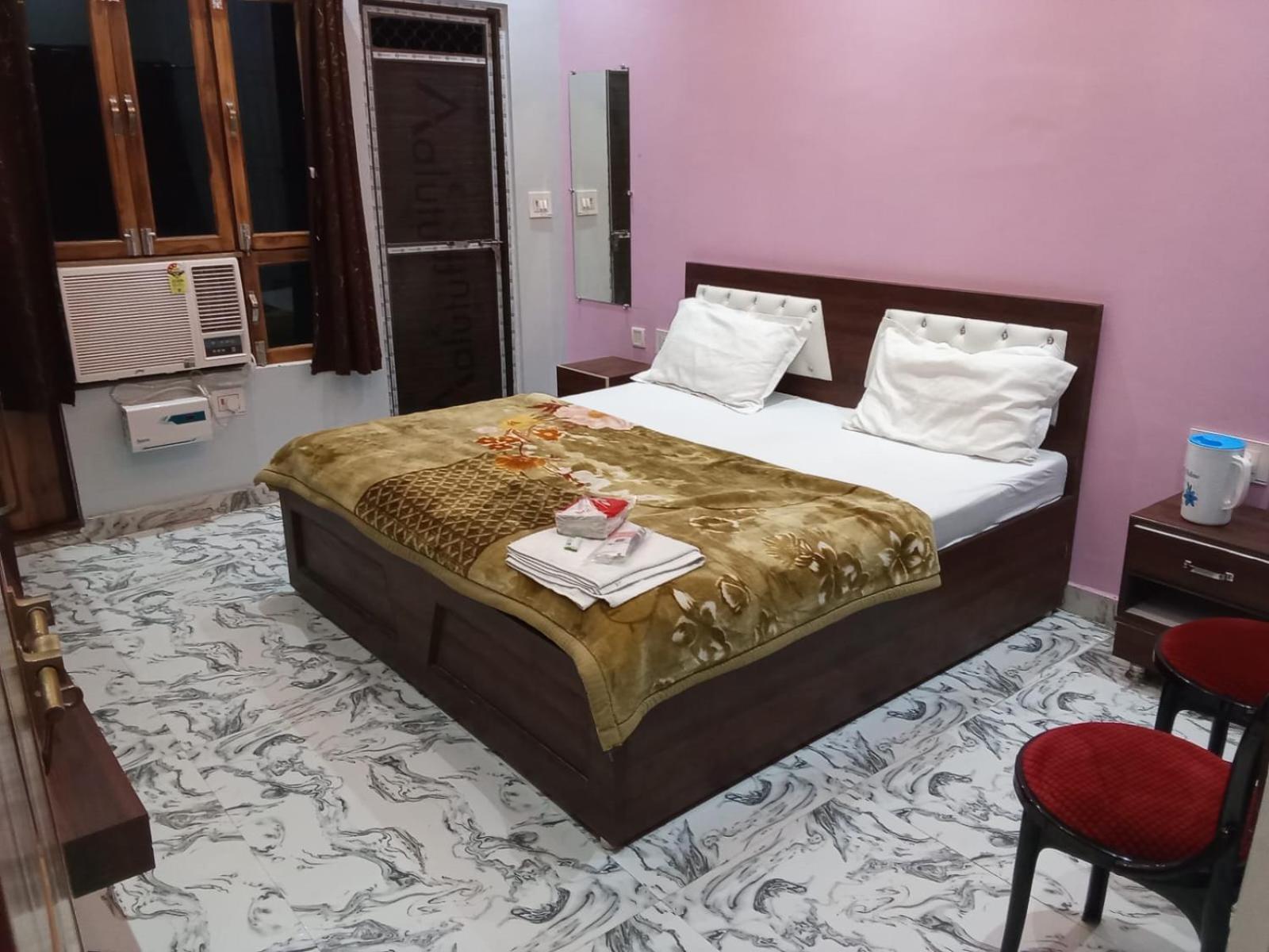 Kaka Guest House Ayodhya Dış mekan fotoğraf